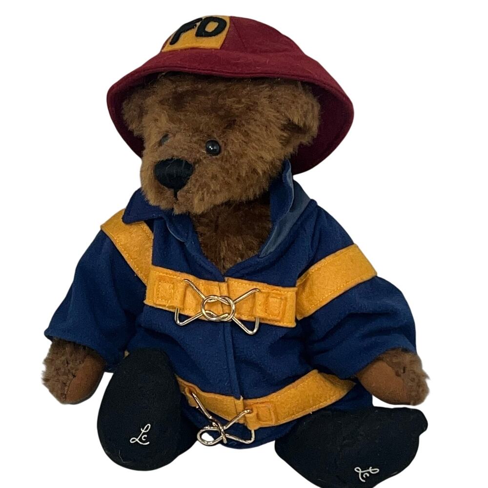 Ganz Cottage Collectibles 1998 T.D. Fearless Fireman Teddy Bear Lorraine Chien